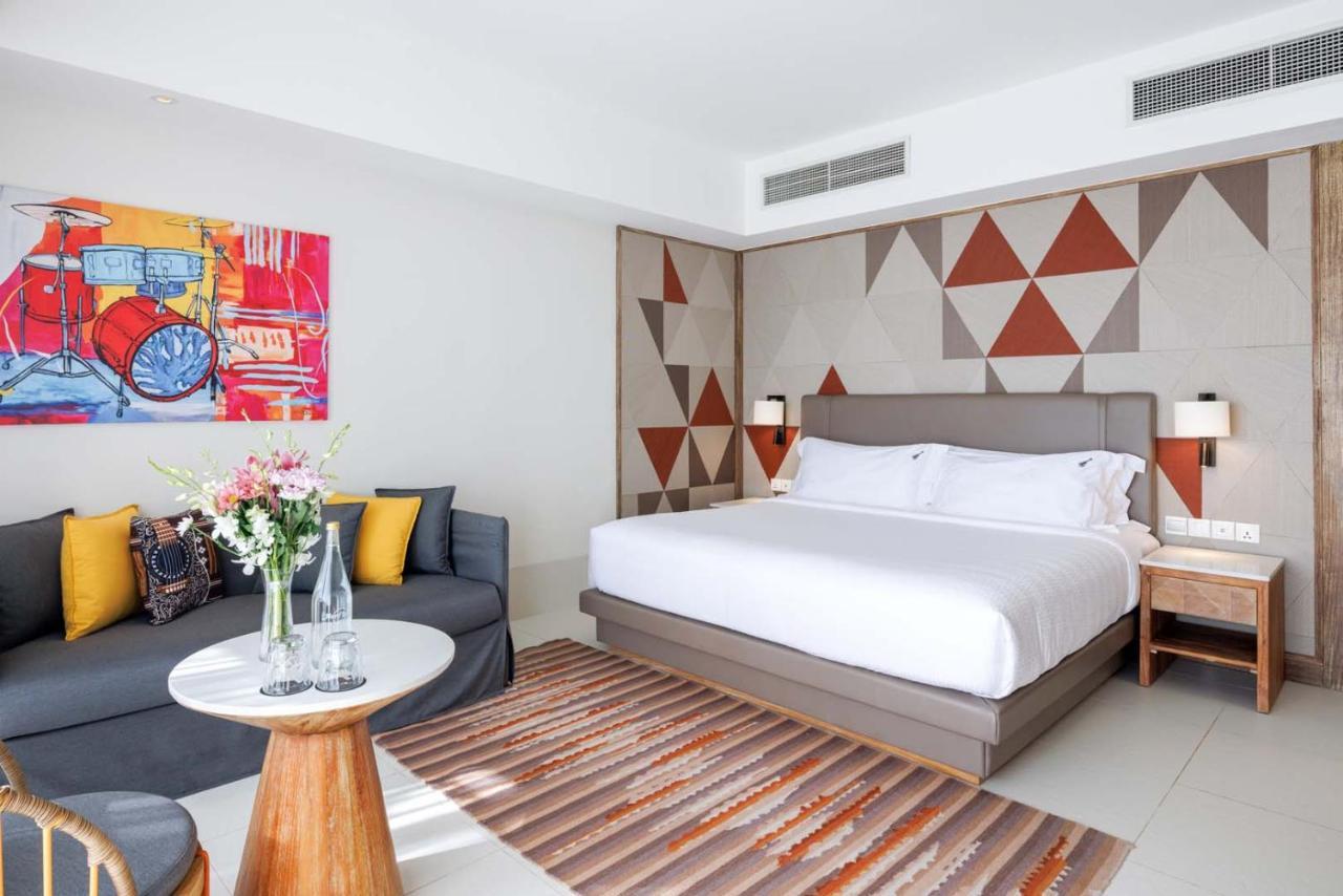 Hard Rock Hotel Maldives - Complimentary Roundtrip Speed Boat Transfer Until 21St December 2025 Emboodhoo Lagoon Esterno foto Deluxe Room