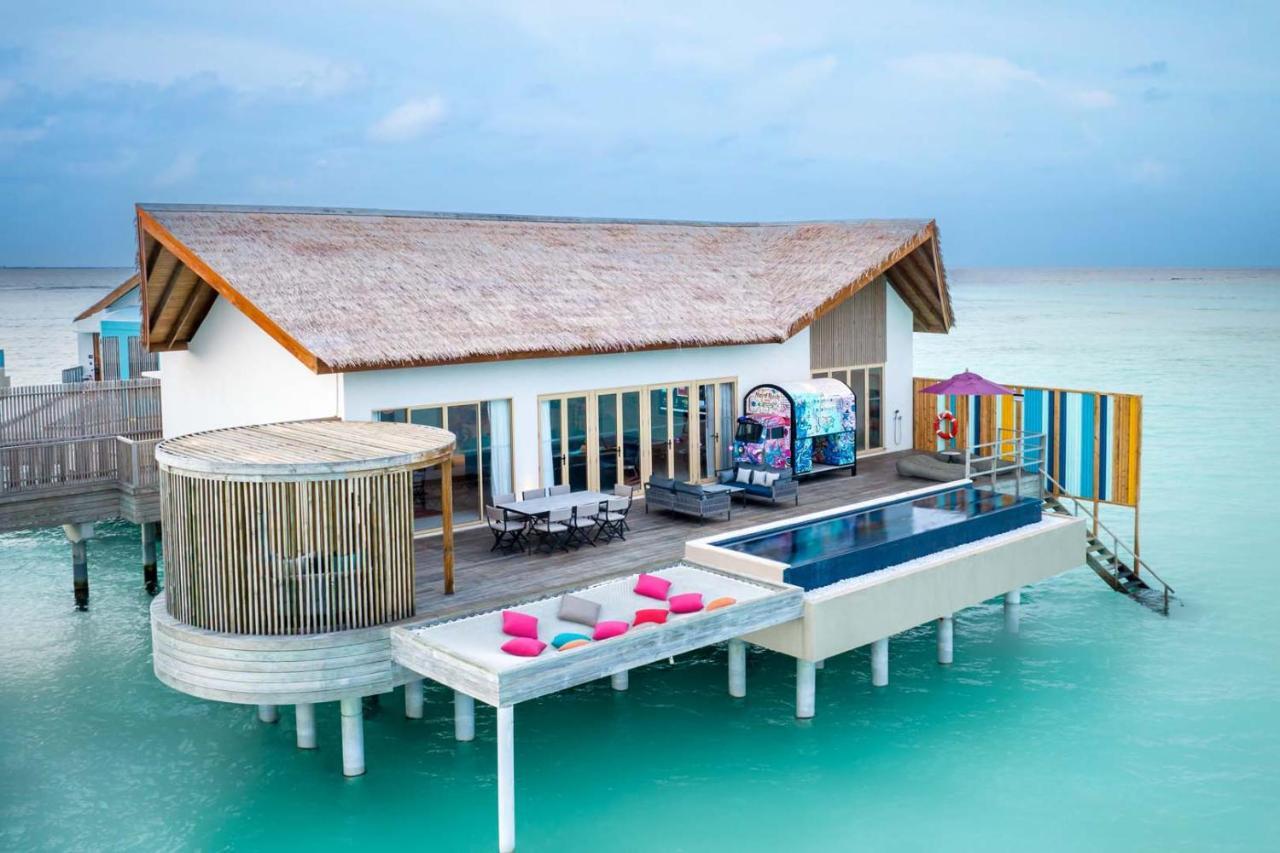 Hard Rock Hotel Maldives - Complimentary Roundtrip Speed Boat Transfer Until 21St December 2025 Emboodhoo Lagoon Esterno foto A water villa at the resort